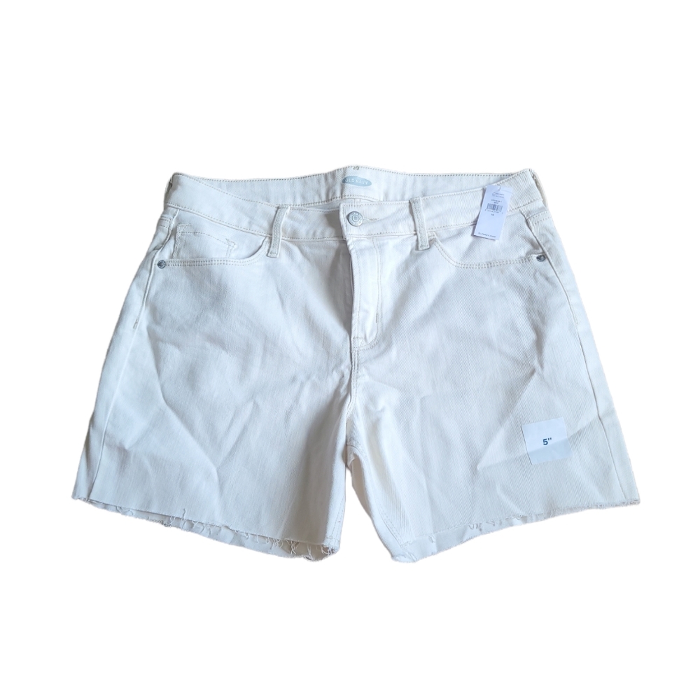 NEW Old Navy Womens White Bermuda Cut Off Shorts Size 10
